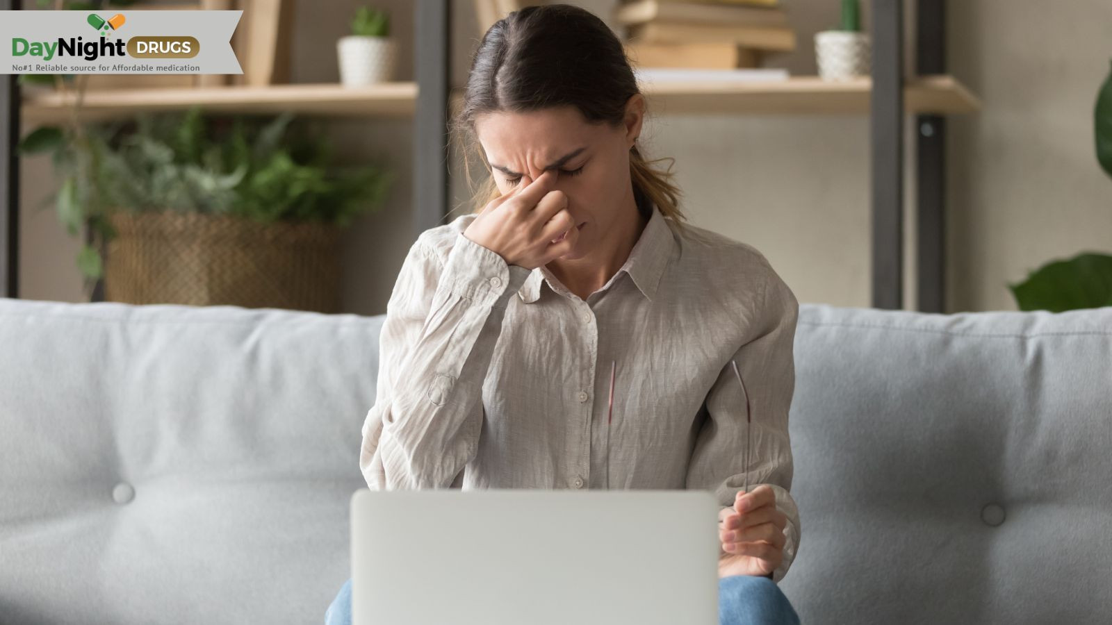 Screen Time Effects on Eyes: Causes & Prevention