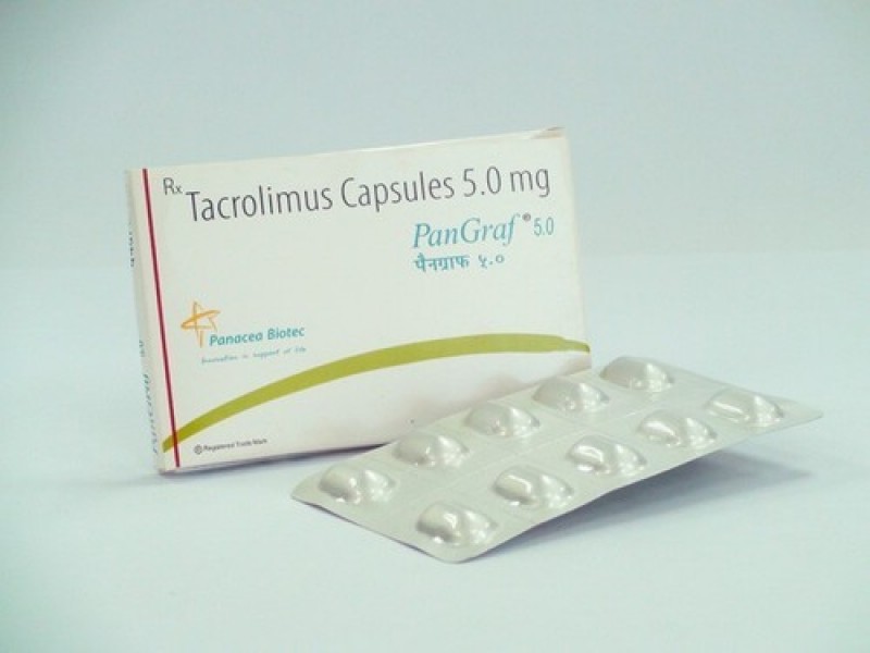Box and a strip of Generic Prograf 5 mg Caps - Tacrolimus