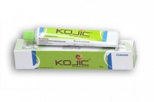A tube and a box of Generic Kojic acid +Lactokine Fluid + Axeloglicina Cream Tube 25 gm (Skin Lightening Cream)