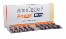 A box and a blister of Generic Soriatane 10 mg Caps - Acitretin